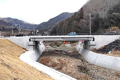 鋼構造及びコンクリート　橋梁予備設計、実施設計